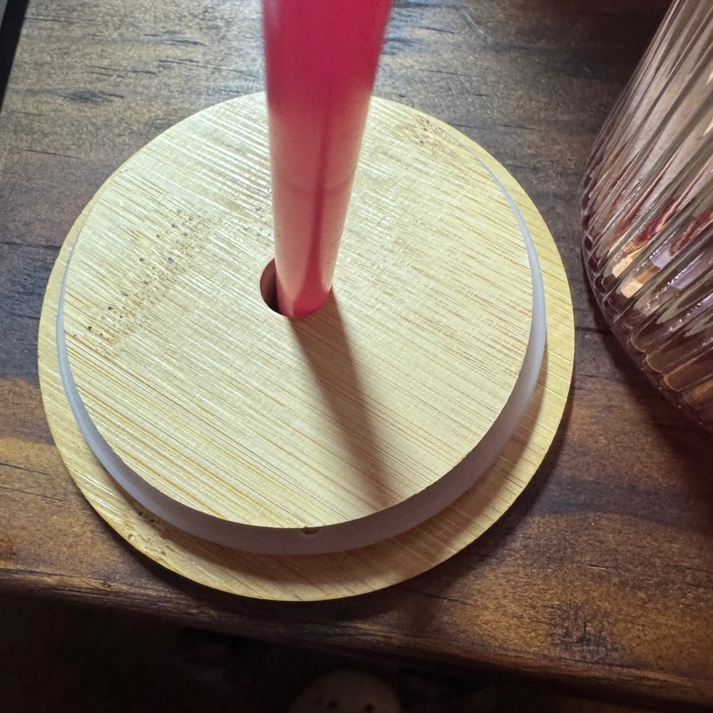 Pink Ribbed Glass Tumbler with Straw - Picture 4 of 4